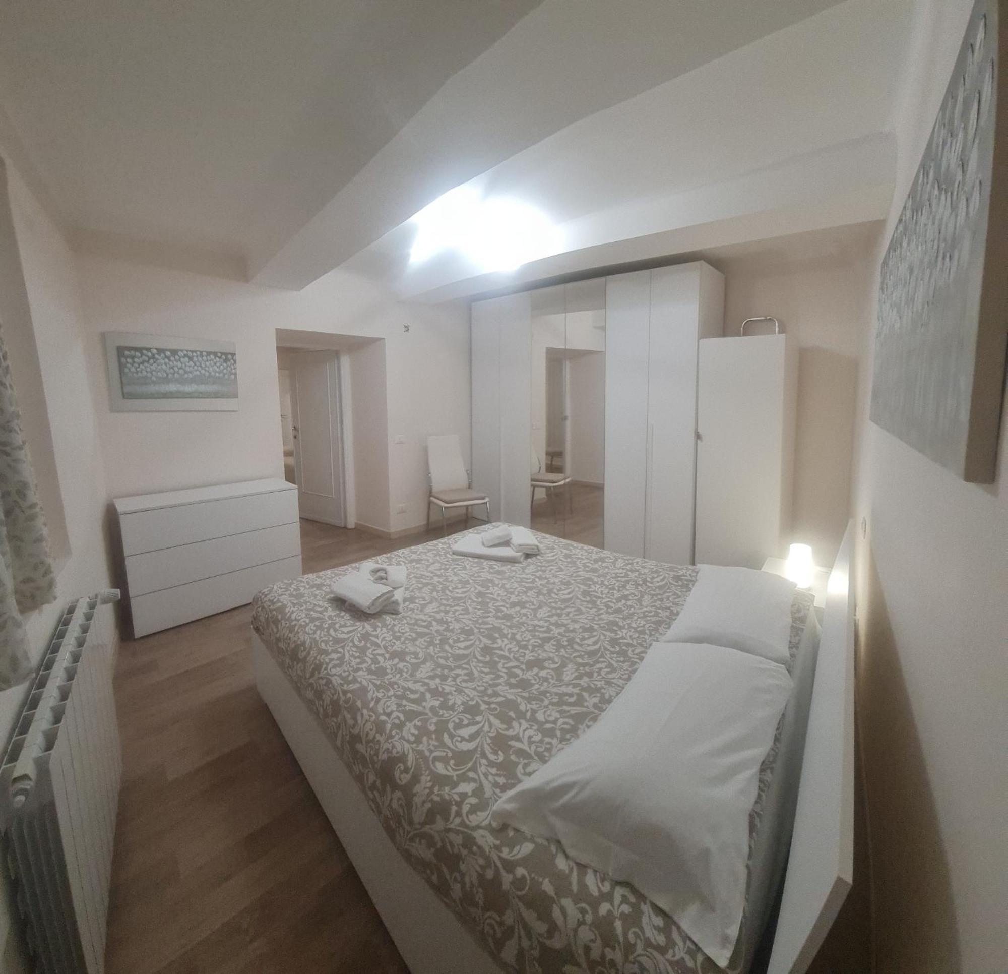 Trilocale Nel Centro Di Sampierdarena Apartment Genoa Exterior photo